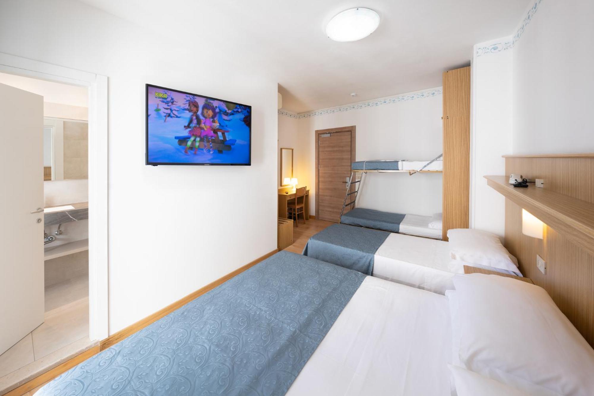 Hotel Laurin ليدو دي يسولو المظهر الخارجي الصورة