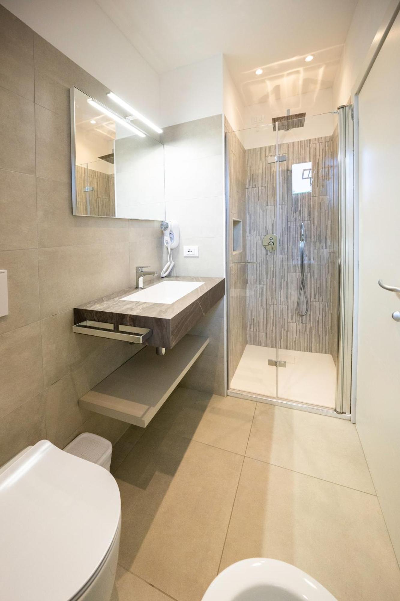 Hotel Laurin ليدو دي يسولو المظهر الخارجي الصورة